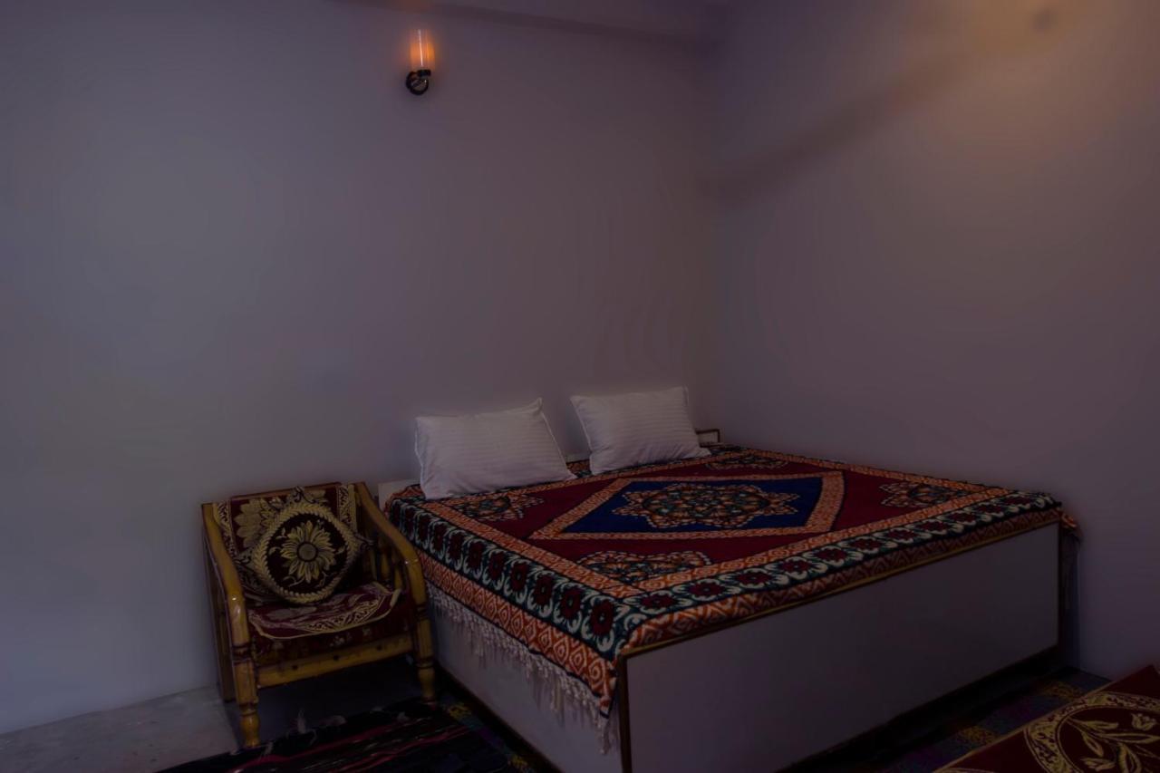 Tirthan Hilltop Home Stay Banjār المظهر الخارجي الصورة